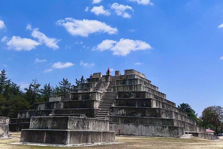 古代マヤの王国ザクレウへのツアー + ディエゲス オラベリの視点