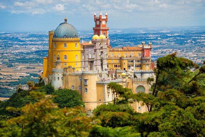 Sintra Cascais Cabo da Roca met Pena Palace