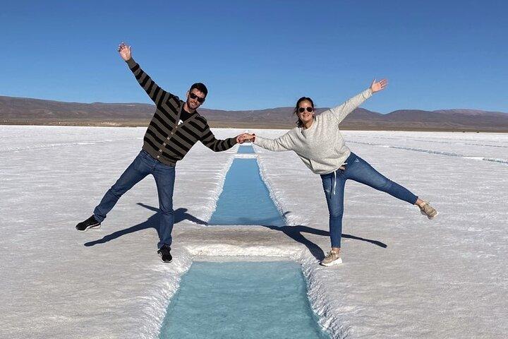 Promoción de 2 Excursiones de Día: Cafayate + Salinas Grandes por Purmamarca