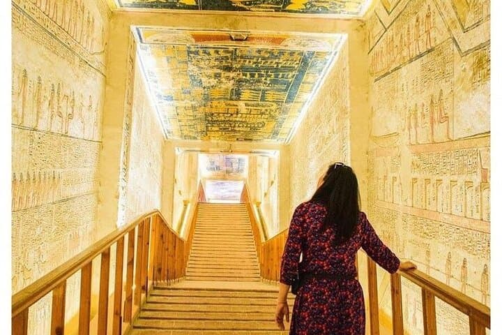 Private Guided Tour to Valley of the Kings