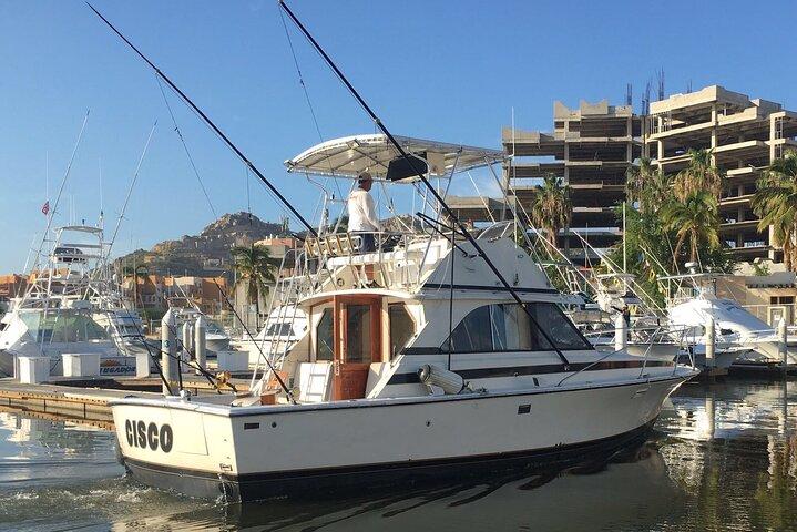Esperienza di pesca privata di 5 ore nell'incrociatore a Cabo San Lucas