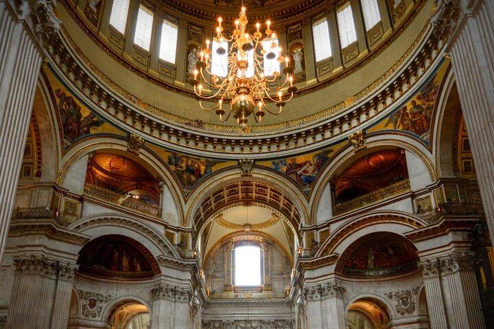 Visite privée à pied de la cathédrale Saint-Paul
