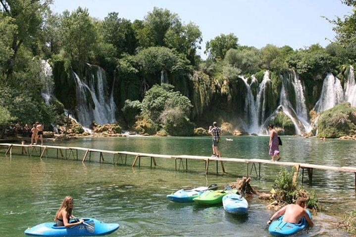 Upptäck Hercegovina dagstur från Mostar: Kravice vattenfall, Blagaj, Počitelj