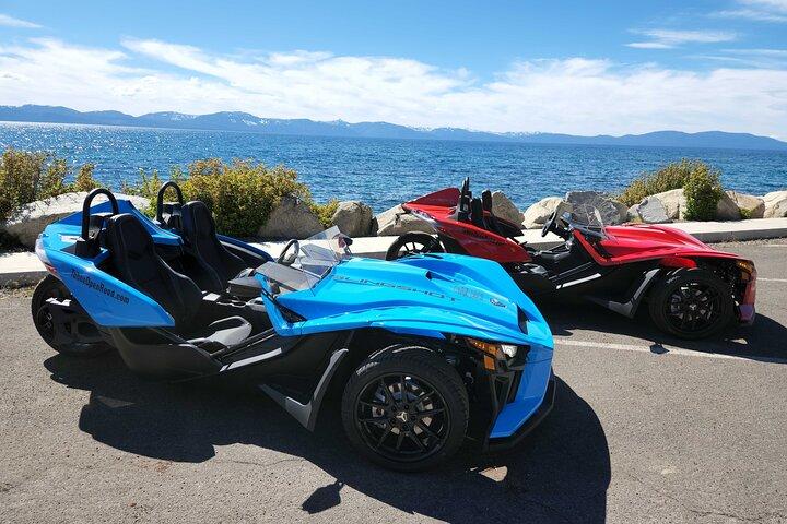 4 Stunden roter Polaris Slingshot-Verleih rund um den Lake Tahoe