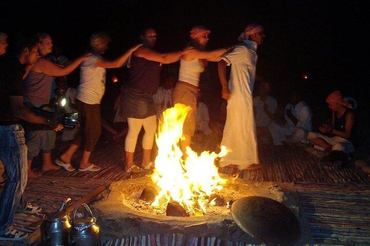 Beduinenessen in den Bergen in Dahab