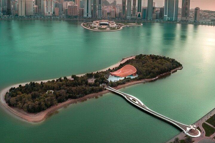 Al Noor Island Self-guided Tour House sharjah UAE