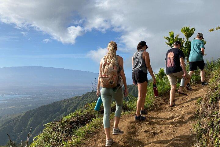 Amazing Maui Ridge Hike