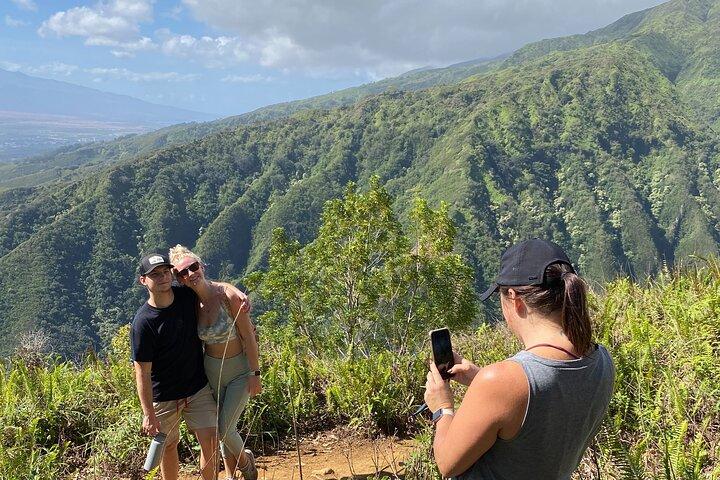 Amazing Maui Ridge Hike
