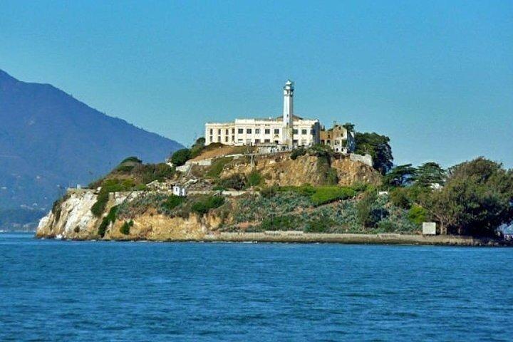 Alcatraz Muir Woods con Sausalito Express