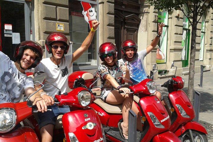 Budapest Grand Vespa Tour
