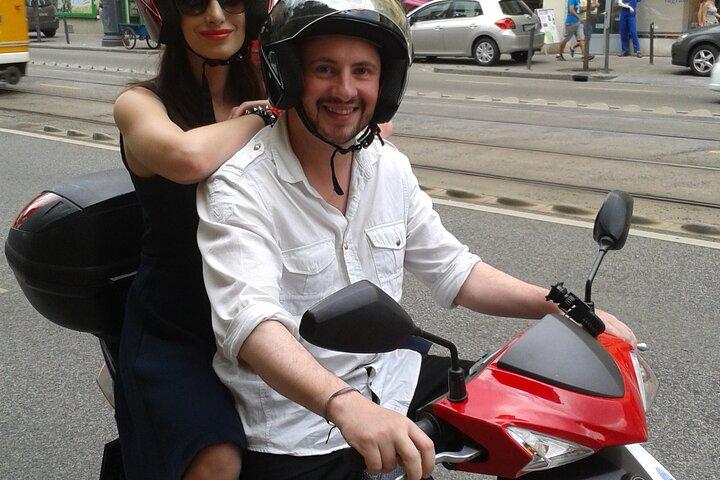 Budapest Grand Vespa Tour