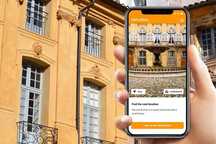 Tour a pie por la ciudad autoguiado de Aix-en-Provence y caza del tesoro