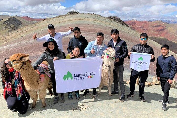 パルコヨ山プライベート 1 日トレッキング