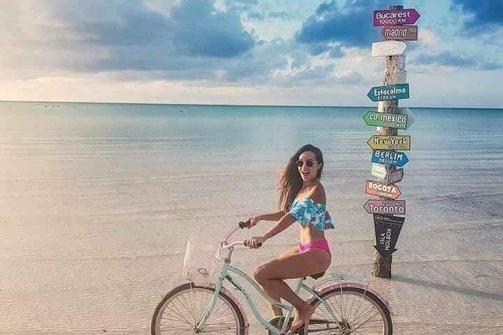 Holbox & Punta Mosquito Day Trip in traghetto da Cancun”