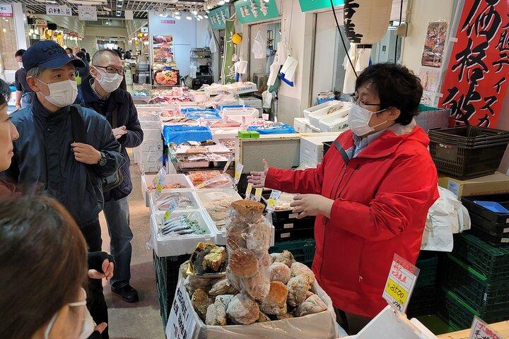 築地市場の朝食ツアー