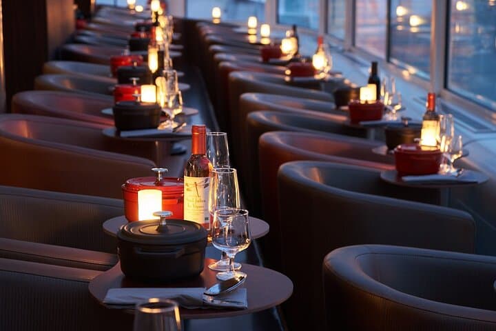 Paris en Scene 3 Course Seine River Dinner Cruise