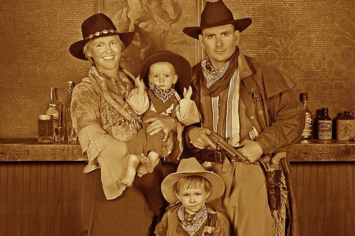 Chuck Wagon Supper & Western Stage Show à Blazin' M Ranch Ticket