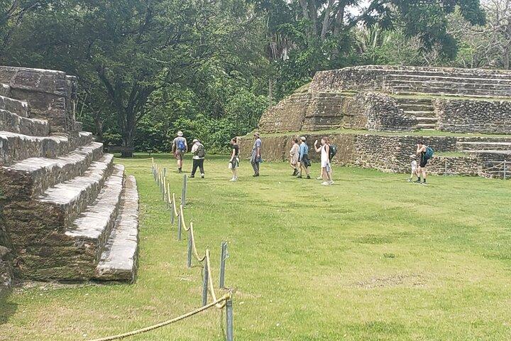 Privat Zipline Cavetubing og Altun Ha