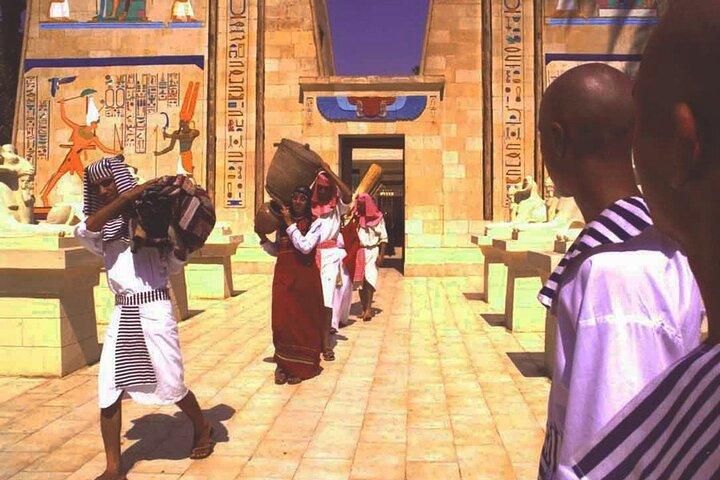 Privat utflykt till Pharaonic Village