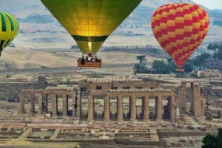 Luxor Hot Air Balloon Ride Tour Including Flight certificate
