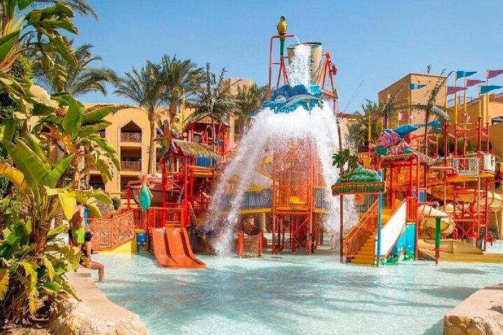 Hurghada: Billet til Makadi Water World Aqua Park med transfer og frokost