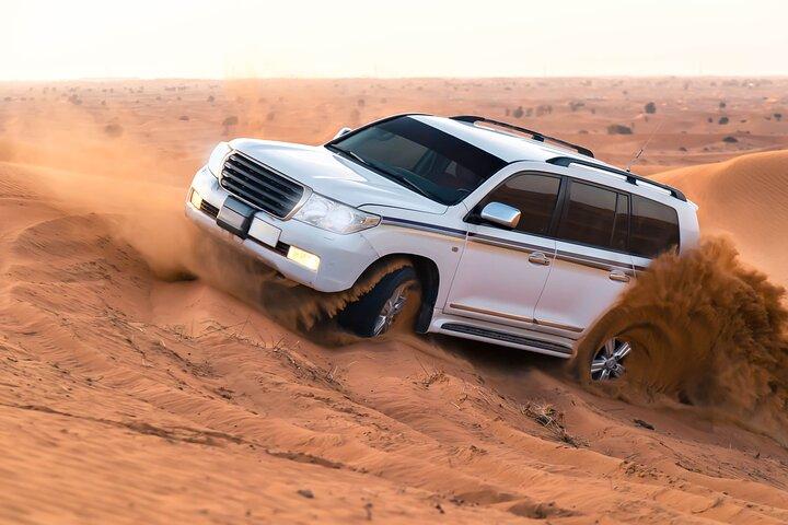 Soirée safari dans le désert de Dubaï avec dîner barbecue