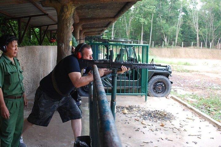 Cu Chi-Ben Duoc Tunnels & War Restants Museum – Piccolo gruppo