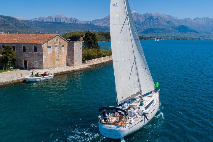 Kotor Bay sejltur fra Kotor
