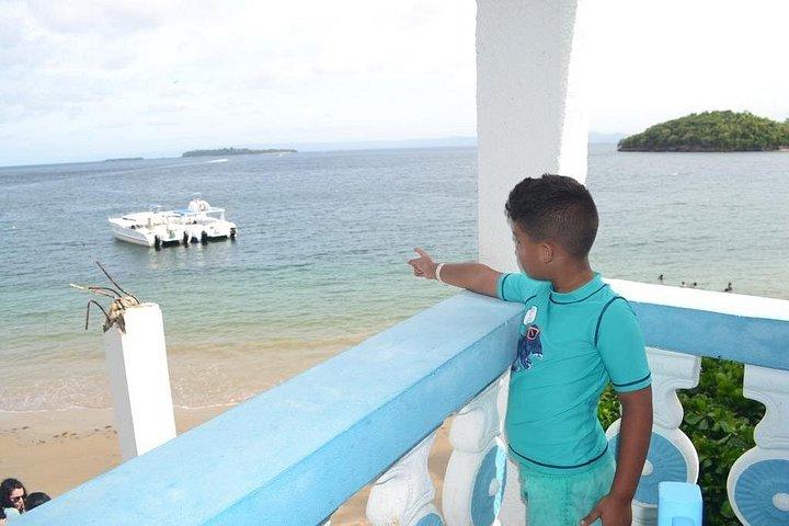 Samaná Bay: Bacardi Island and Limon Waterfall