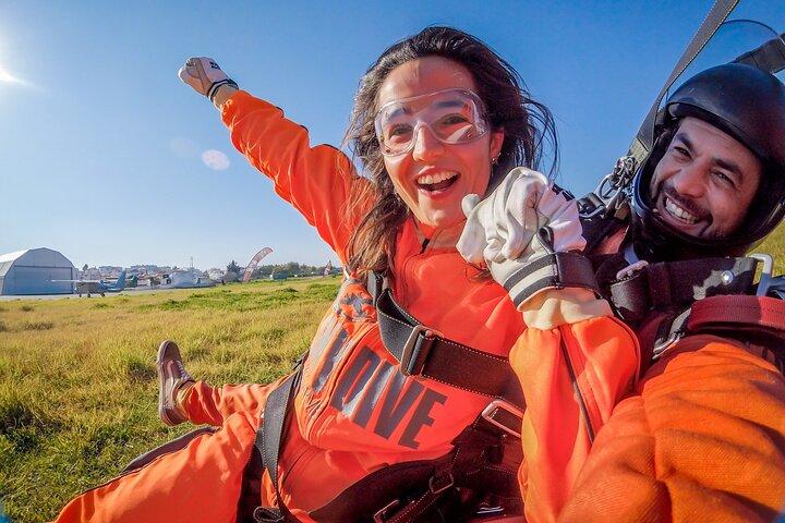 Algarve Tandem Skydive 15k ft (4600m)