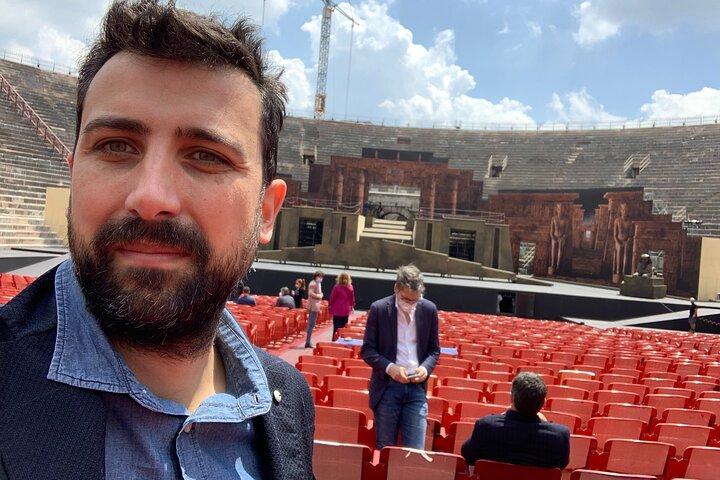 Arena di Verona Opernticket + 1h Stadtführung