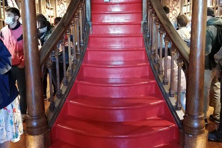 ポルト主要観光スポットを巡るプライベートツアー（伝統的なランチ付き）