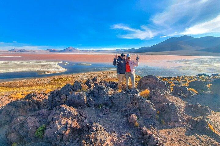 Uyuni Salt Flats & Colored Lagoons 3 dagar Engelska Speaking Guide