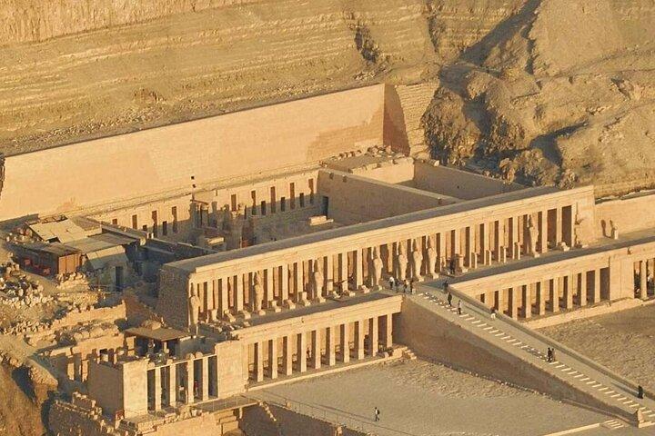Privétour naar Valley of the Kings & Queens met lunch