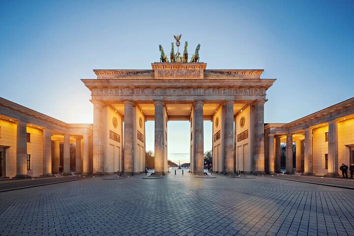 3 Hour Berlin Guided VIP Private Segway Tour