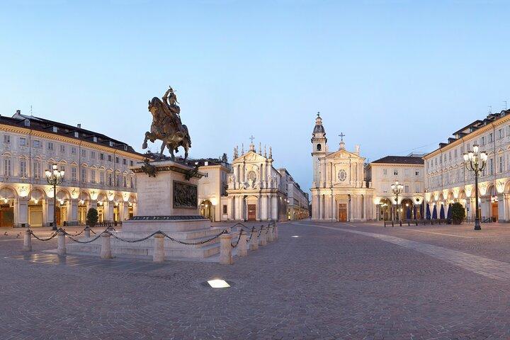 Demi-journée de Milan: découvrez Turin et la visite privée du musée égyptien