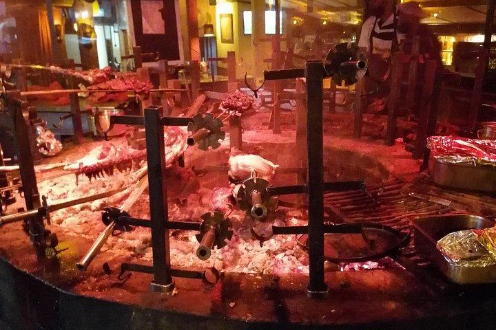 デイ ツアー キリン センター、カレン ブリクセン、Carnivore でのランチ