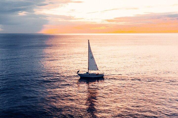Tour in Barca a Vela a Gallipoli Giornata Intera