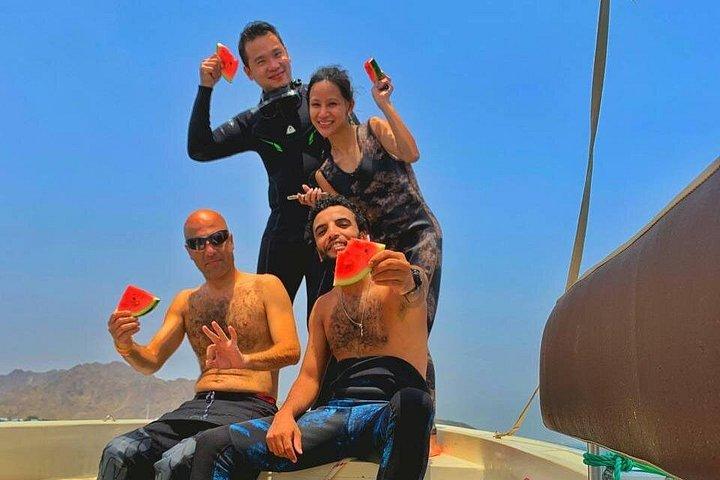 Discover Scuba Diving in Fujirah Dibba