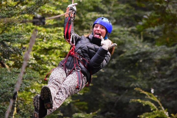 Aventure en tyrolienne sur le Cerro Lopez de Bariloche