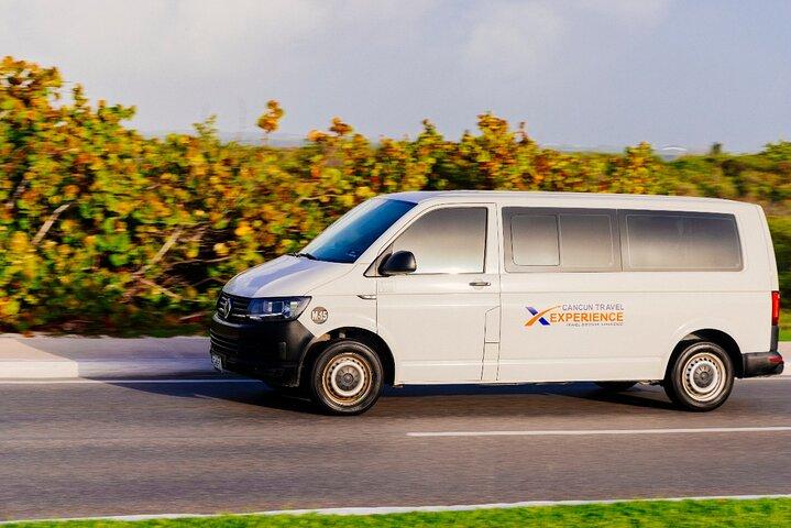 Transporte privado de ida ou ida e volta para hotéis em Cancún