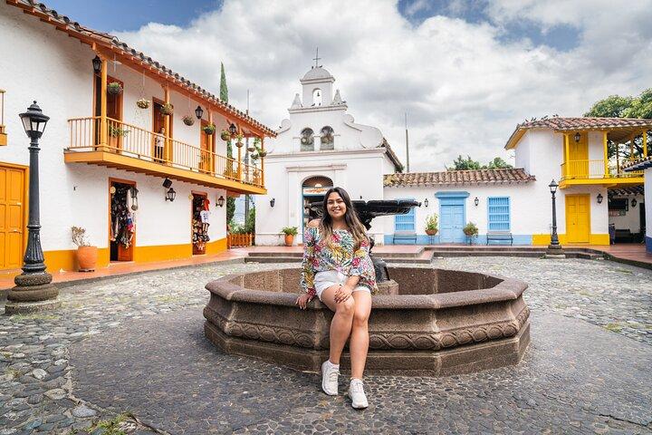 Visite de Medellín : véhicules à thème, trajet en tramway et métrocâble