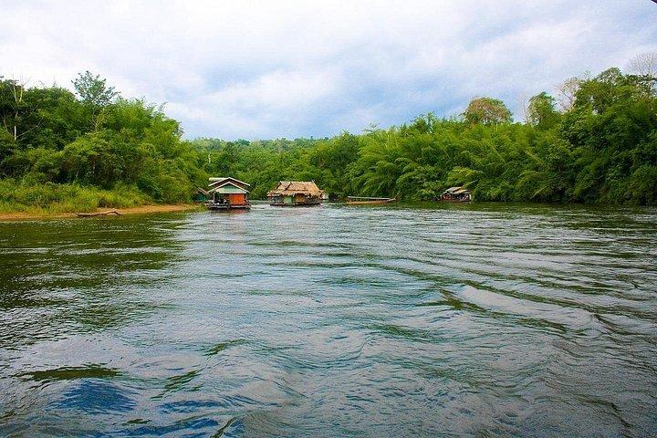 貸切カンチャナブリえらわんと竹筏下りツアー