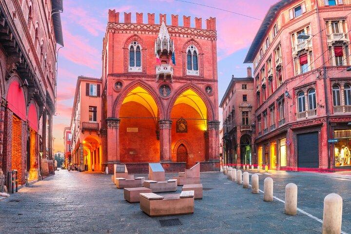 Private 10 Stunden Tour von Mailand nach Bologna