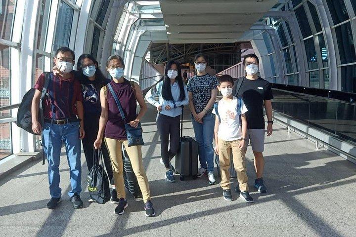 バリングラライ国際空港送迎 - トヨタヘイズ（バン）