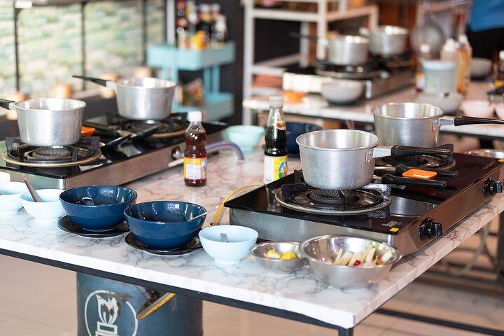 市場見学オプション付きタイ料理体験教室プーケット！
