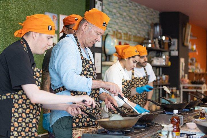 市場見学オプション付きタイ料理体験教室プーケット！