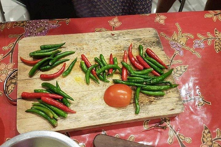 市場見学オプション付きタイ料理体験教室プーケット！