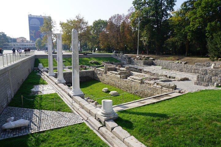 Stadtrundfahrt Sofia und Plovdiv – Ein Tag mit kleiner Gruppe