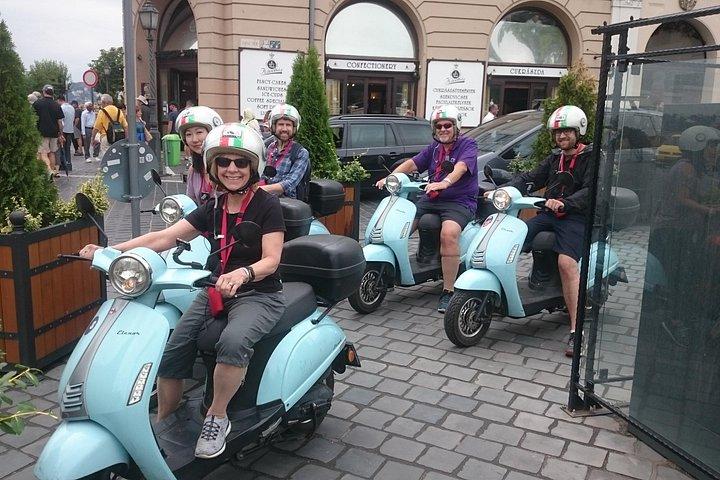 Budapest Grand Vespa Tour
